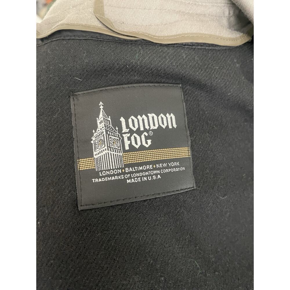 Vintage London Fog Women’s Trench Long Coat Khaki Notch Lapel Belted Size 6 - Picture 10 of 12